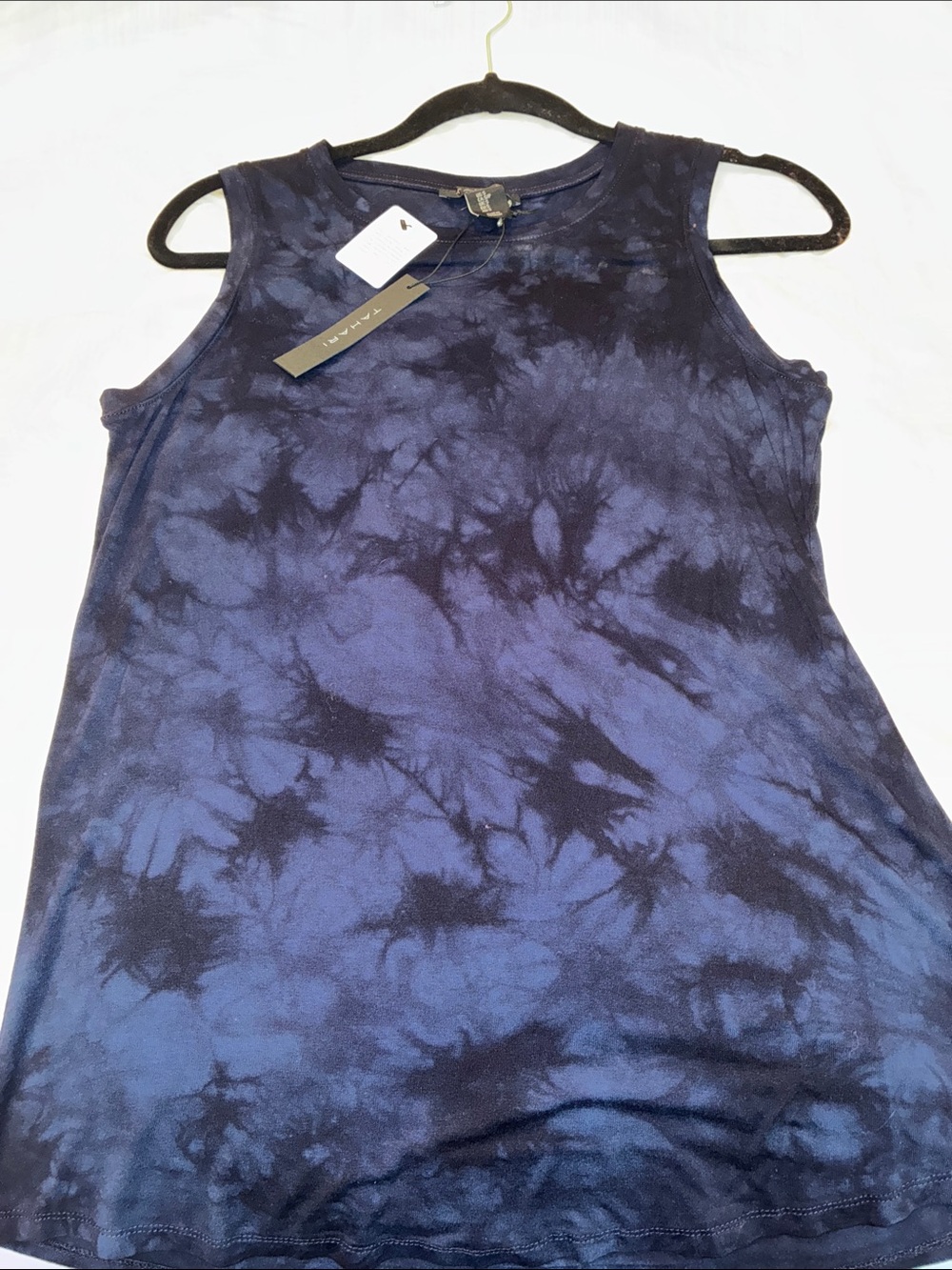 Tahari Navy and Black Tie-Dye Sleeveless Jersey Top